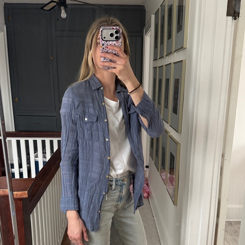 Chelsea & Violet blue tight fitting button down